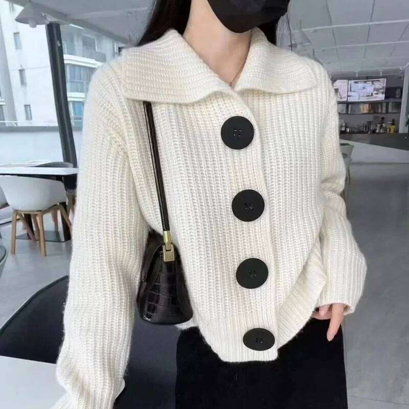 Thick needle cardigan polo lapel long sleeve sweater coat women's autumn and winter big buttons simple fashion top Z260313