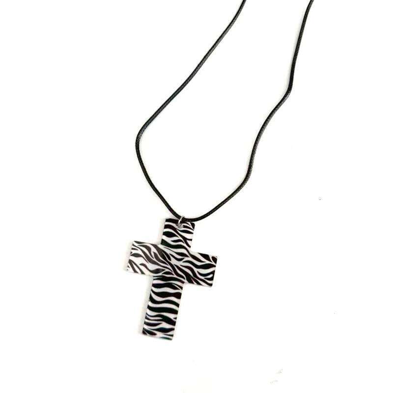 Y2K Jewelry Acrylic Leopard Zebra Print Cross for Women Cool Kawaii Cute Fashion Sexy Necklace Punk Accessories Goth H260312