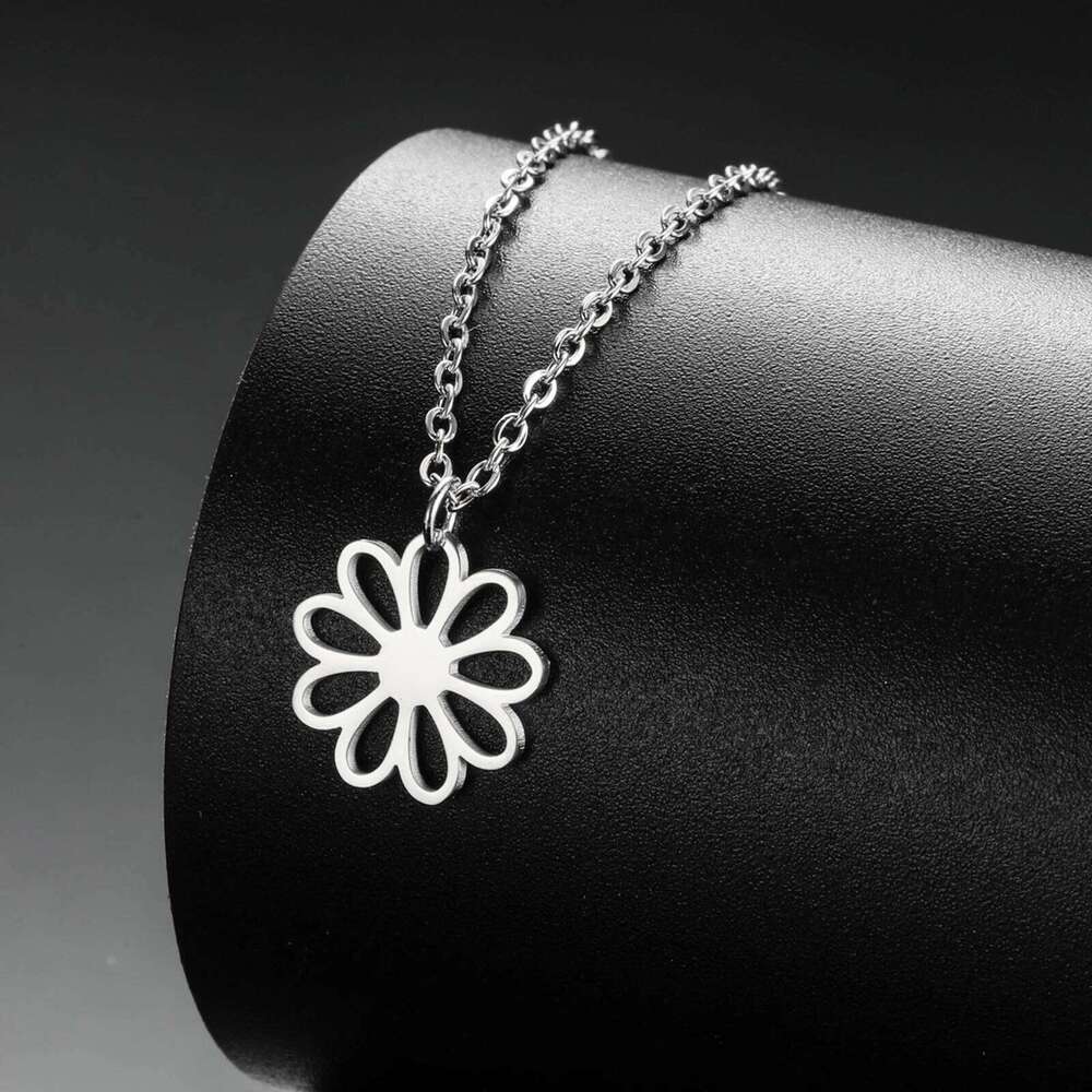 Teamer Cute Daisy Necklace Stainless Steel Minimalist Geometric Flower Charms Neck Chain Women Jewelry Mother's Day Gifts H260312