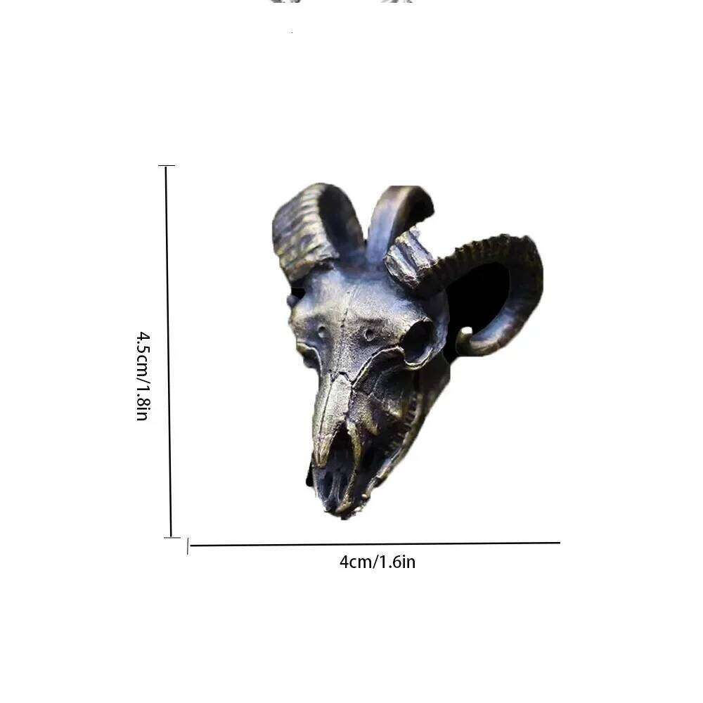 Retro Creative Trend Plate Goat Skull Necklace Punk Fashion White Match Couple Pendant Niche Party Accessories H260312