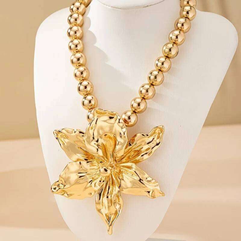 1pc Boho Beaded Chain Metal Large Volume Flower Pendant Necklace for Women Daily Occasion Party Evening Wear H260312