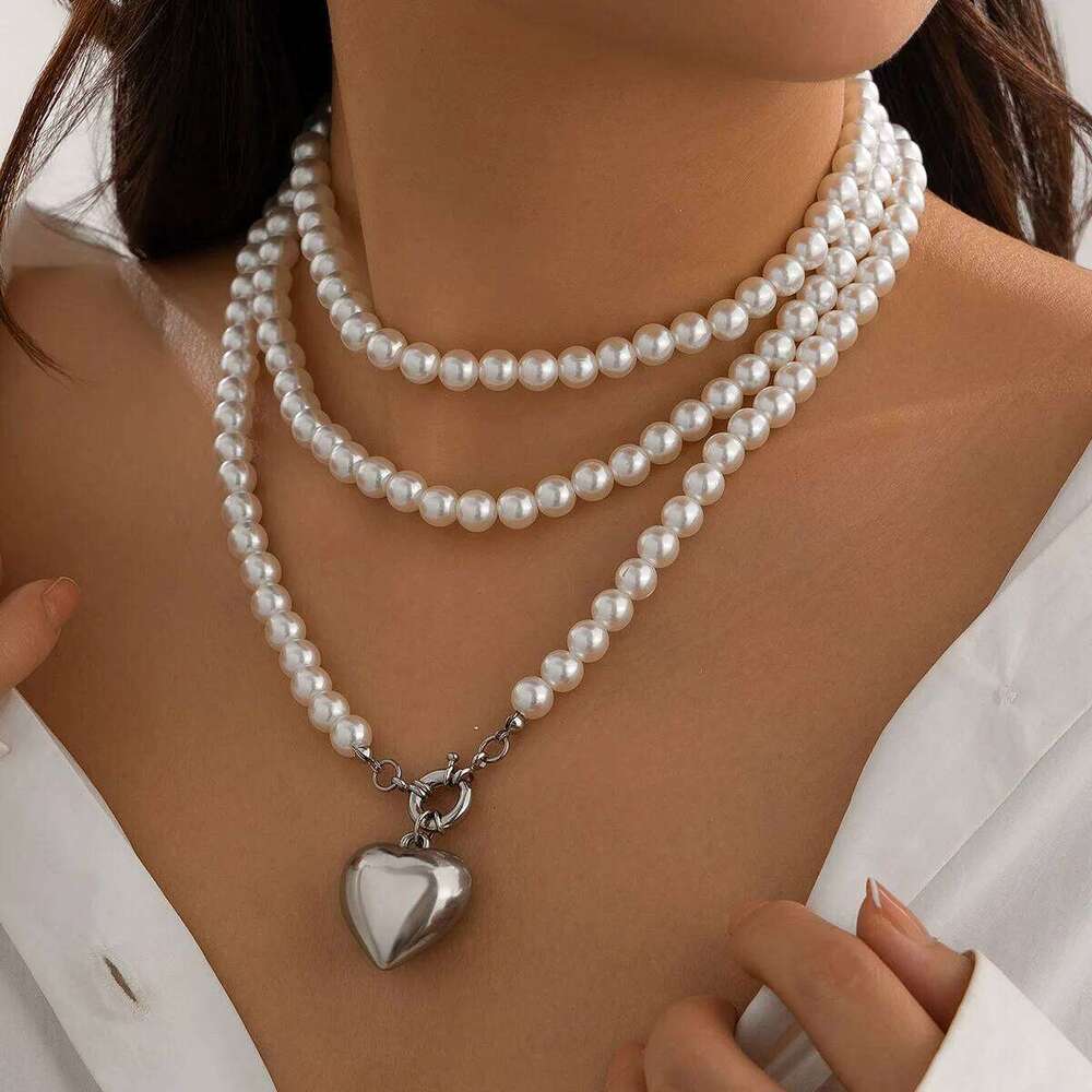 Boho Heart shaped Pendant Necklace 2025 Women's Simple Sweet Long Imitation Pearl Beads Girl Wedding Fashion Jewelry H260312