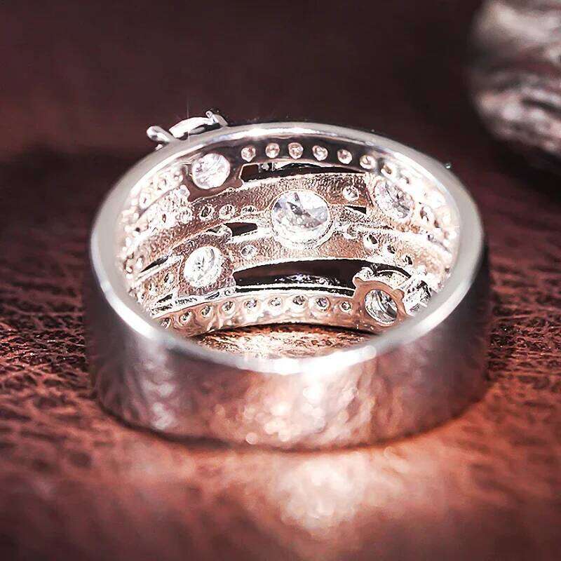 Huitan Modern Fashion Women with Sparkling Crystal Cubic Zirconia Gorgeous Lady Rings for Wedding Engagement Party Jewelry H260312