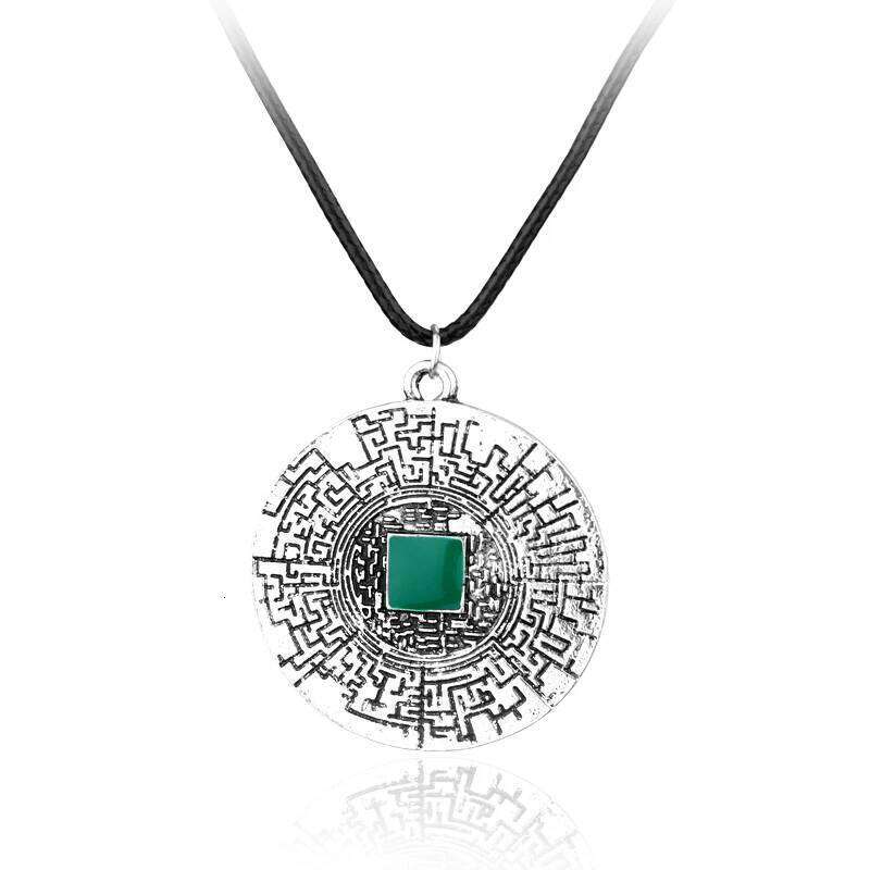 Dongsheng The Maze Runner Labyrinth Pendant Thomas Leather Necklace Fashion Movies Jewelry for Men Women H260312