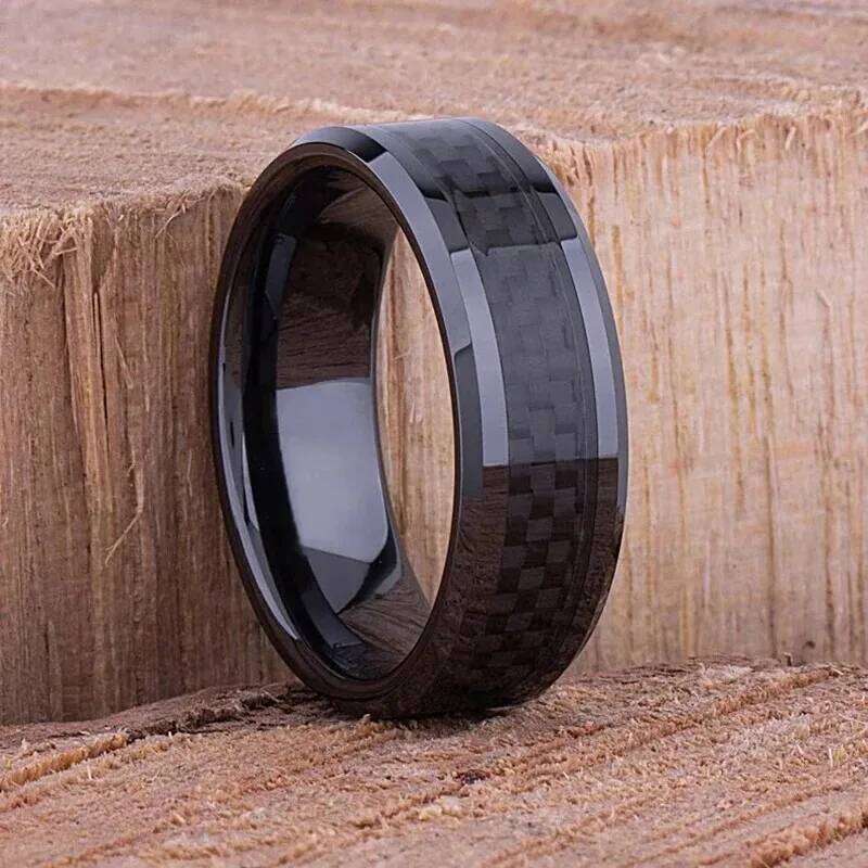 Fashion 8MM Stainless Steel Inlaid Black Carbon Fiber Rings For Men Women Wedding Engagement Party Jewelry Gifts H260312