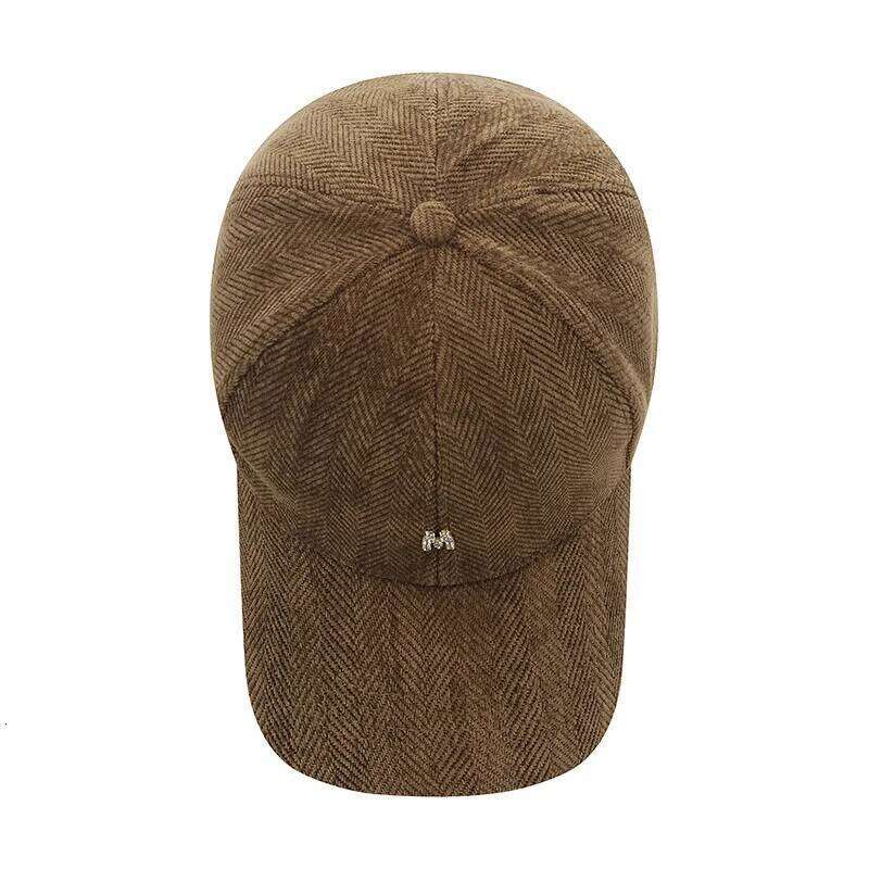 FS Luxury Rhinestone Letter Women Hat Brown Pink Winter Baseball Cap For Men Stylish Korean Street Couple Hats Gorras Hombre Z260314