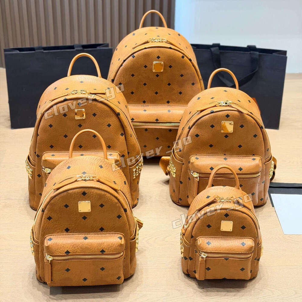 Designer Backpacks Men's Women's Fashion Backpack Rivet Decoration Backpack Luxury Classic Backpack Stark Backpack Full Printed Bags