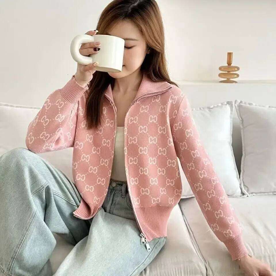 Women's Clothing Unique Letter Zipper Sweater Jacket for Women Spring Autumn Temperament Elegant Loose Grid Knitted Cardigan Top Z260313