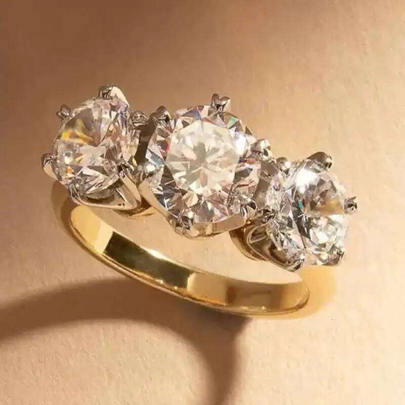 Huitan Elegant Women Rings Two Colors Metal Finger Accessories Inlaid Three Sparkling CZ For Wedding Daily Party Chic Jewelry H260312