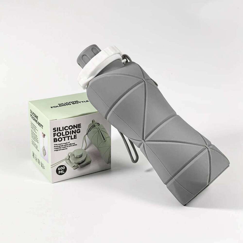 Outdoor Sports Water Kettle 600ml 20.29oz, Leak-Proof, Foldableable High Temperature Resistant, Food Grade Silicone Material Without Bpa, Suitable for