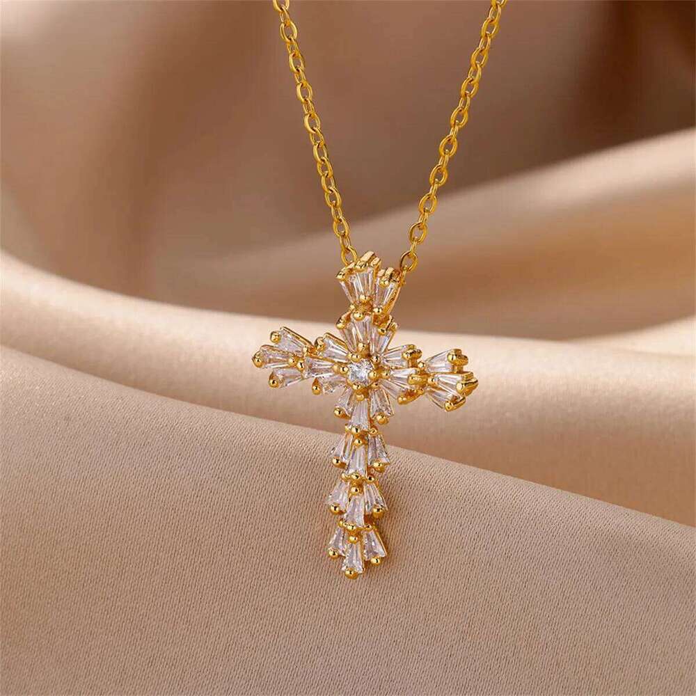 Zirconia Cross Pendant Necklace for Women Zircon Crystal Stainless Steel Chain Charm New Trend Aesthetic Jewerly collares H260312