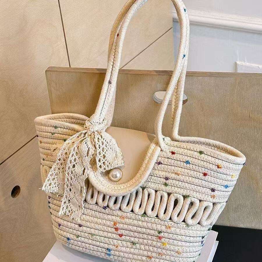 Simple Woven Handbag Large Capacity Commuter Tote Versatile Scarf Shoulder Casual Travel Beach Bag
