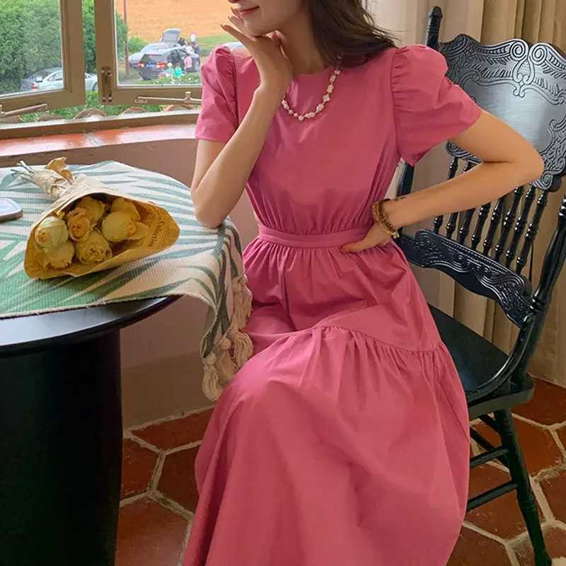 Elegant French Waist-Cinching Pink Dress Womens Summer 2025 New Small Size High-End Sensation Meat Covering Slim Long DressT260314
