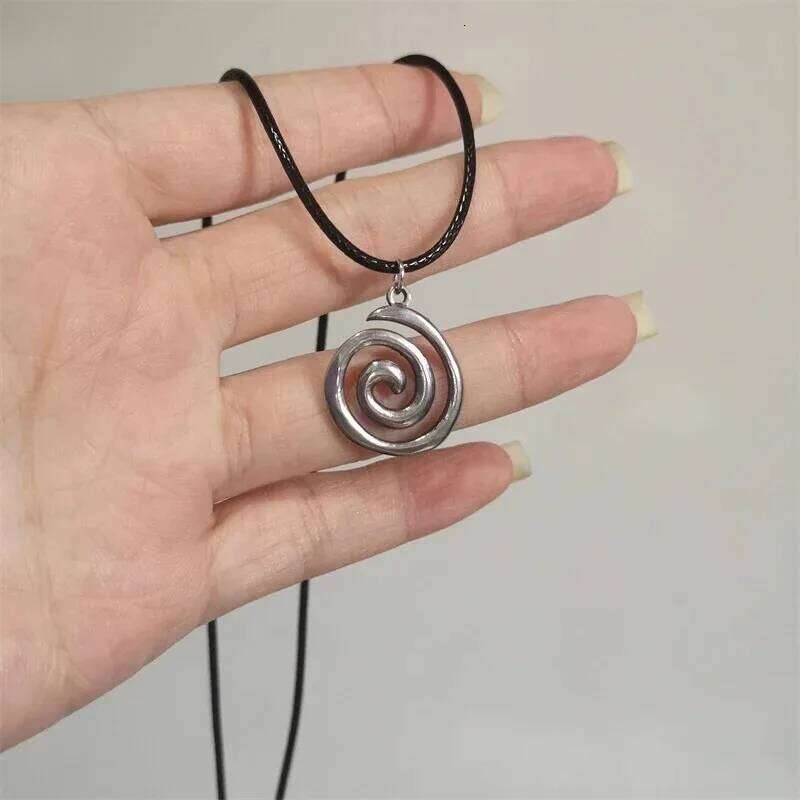 Vintage Spiral Vortex Pendant Hand-woven Leather Rope for Women Boho Goth Necklace Fashion 2023 Y2K Jewelry H260312