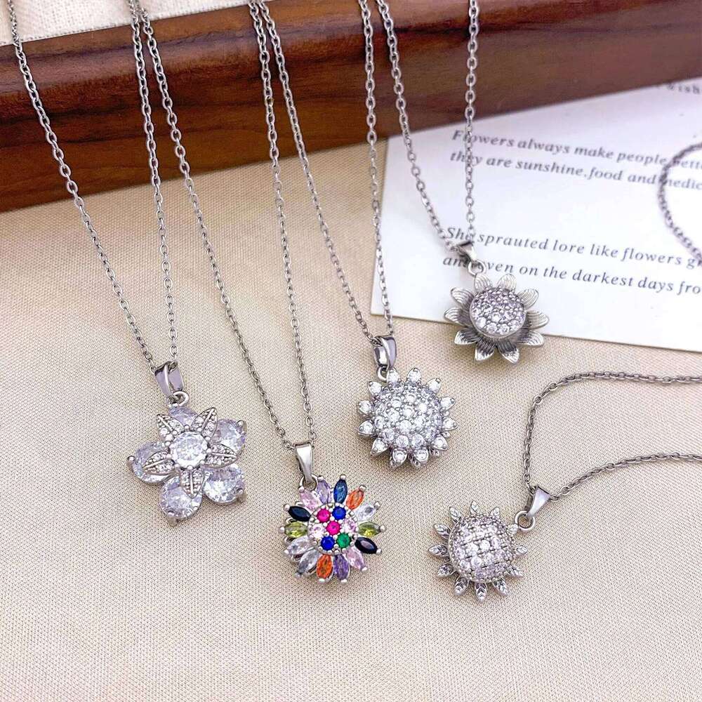 Fashionable Sunflower Flower Necklace Rotatable Cross-Border Design Sense Accessory Versatile Titanium Steel C... H260312