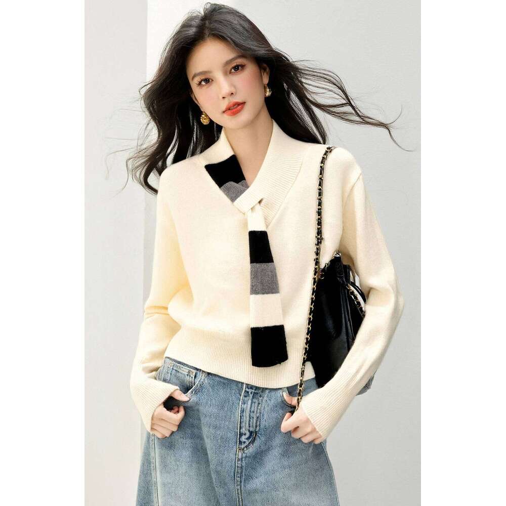 Loose And Slimming Long-Sleeved Sweater Top With A Contrasting Color Scarf Collar For The Winter Of 2025 Z260313