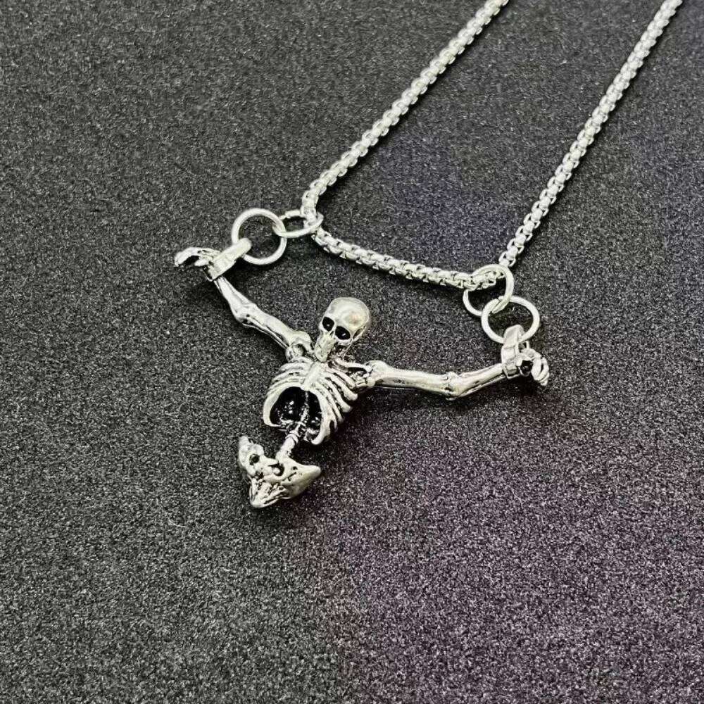 Punk Style Punished Man Skull Pendant Men Vintage Creative Hip Hop Personalized Necklace H260312