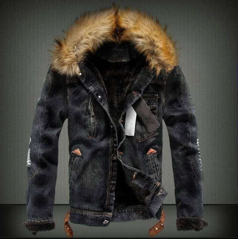 2026 New Men's Winter Denim Jacket with Fur Collar Thick Warm Fleece Lined Jean Coat, Vintage Washed Blue Cotton Overcoat. Z260313