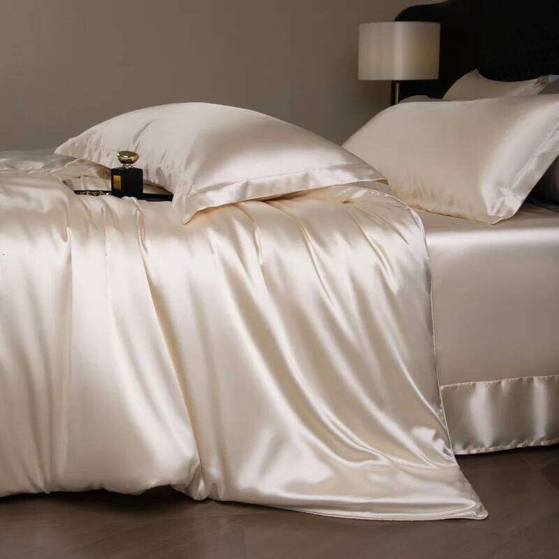 Mulberry Silk Duvet Set High End Satin Solid Color Quilt and Pillowcases Soft Silky King Size Comforter Cover H260312 - view 3