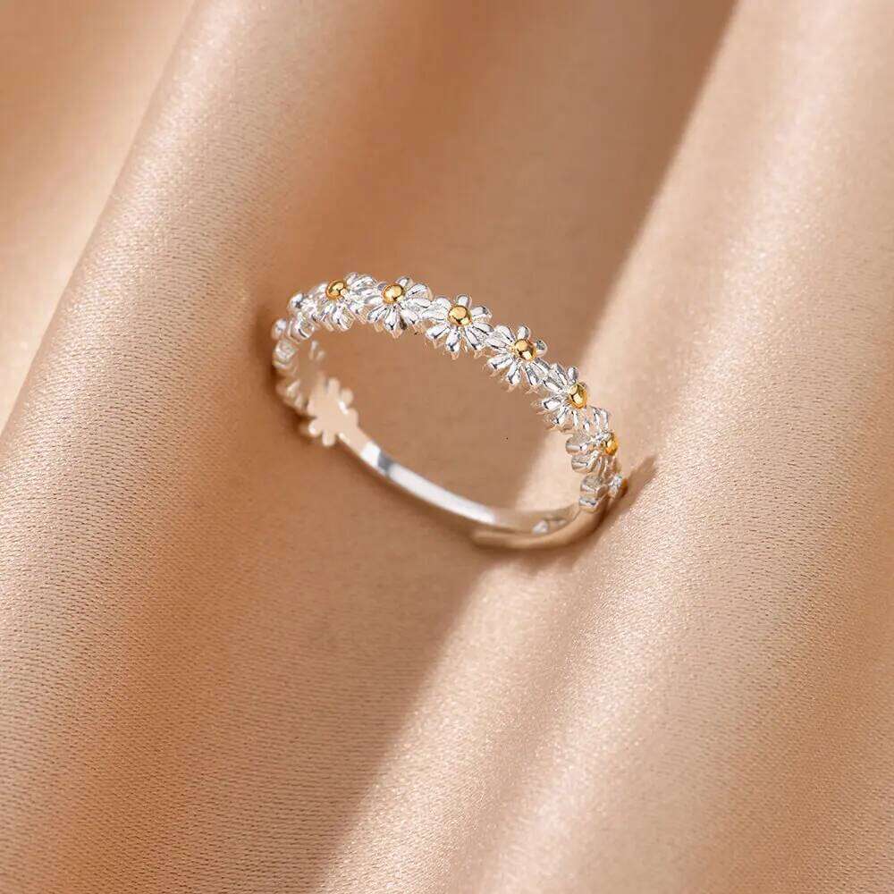 Trendy Tiny Daisy Rings For Women Men Gold Plated Stainless Steel Flower Ring Open Adjustable Couple Aesthetic Jewelry Gift H260312