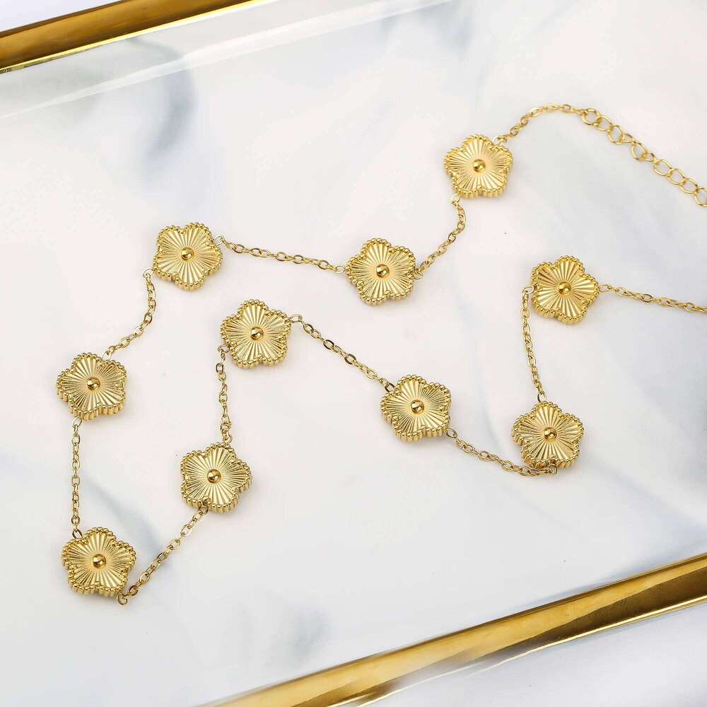 Waterproof Laser Stainless Steel Five Y2K 10 Flower Necklace Simple for Woman Daily Party Aesthetic Jewelry Cr H260312