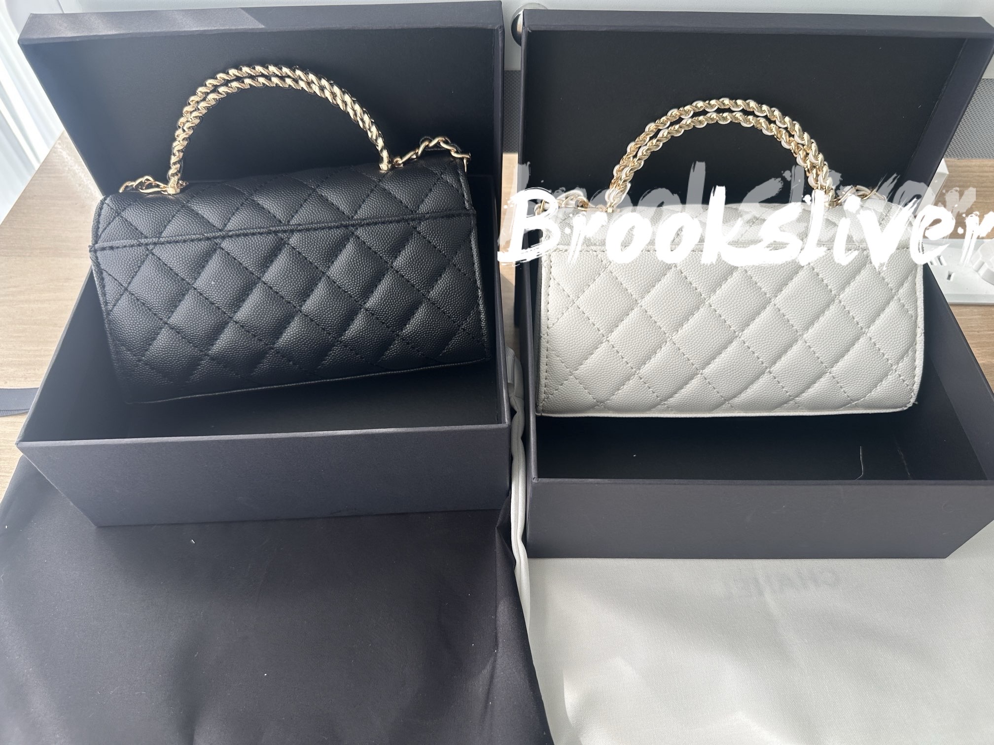 Storage Case 19X10CM makeup.gift bag classical handle with chain bag bag party outfit C gift box packing black and white