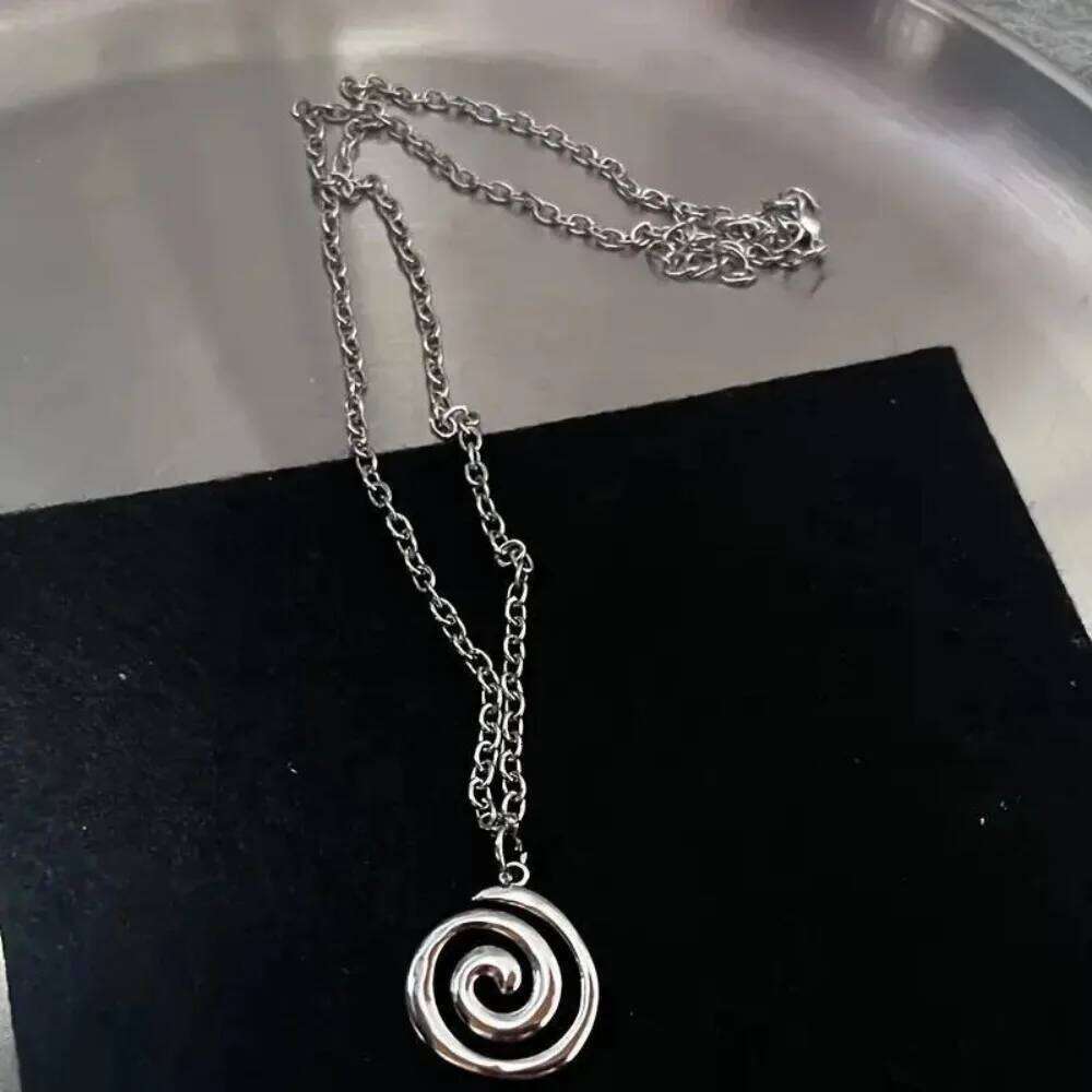 Y2K Flail Fire Heart Teeth Pendant Necklaces for Women Men Charm Necklace Grunge Punk Fashion Jewelry Accessories Gothic Choker H260312