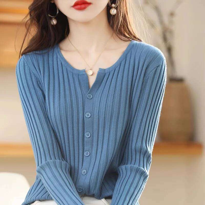 2025 Autumn Winter New Solid Cardigan Women's O-Neck Sweater Knitted Bottoming Shirt Striped Korean Fashion Undershirt Knitwear Z260313