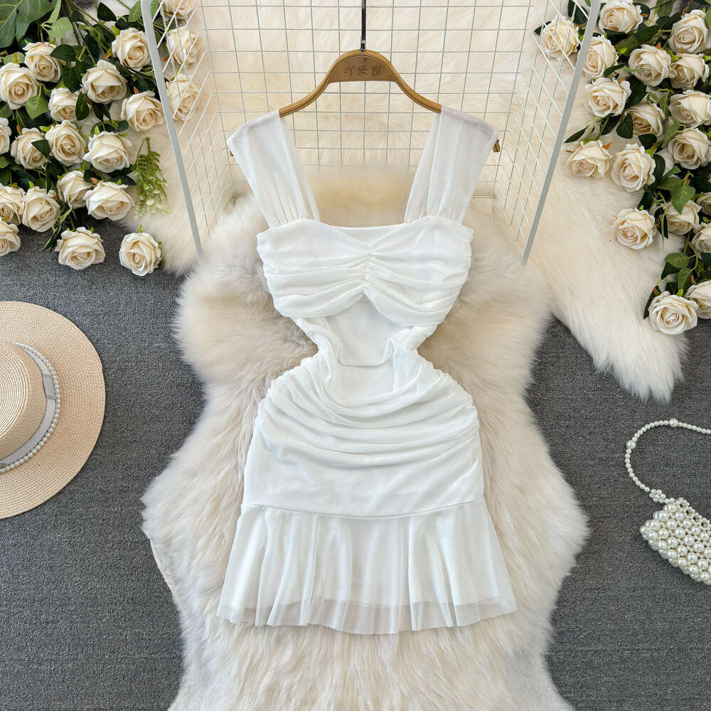 2026 French Elegant Women's Sexy A12 Mesh Ruffle Strap Skirt Waist Slimming and Wrinkle Details
