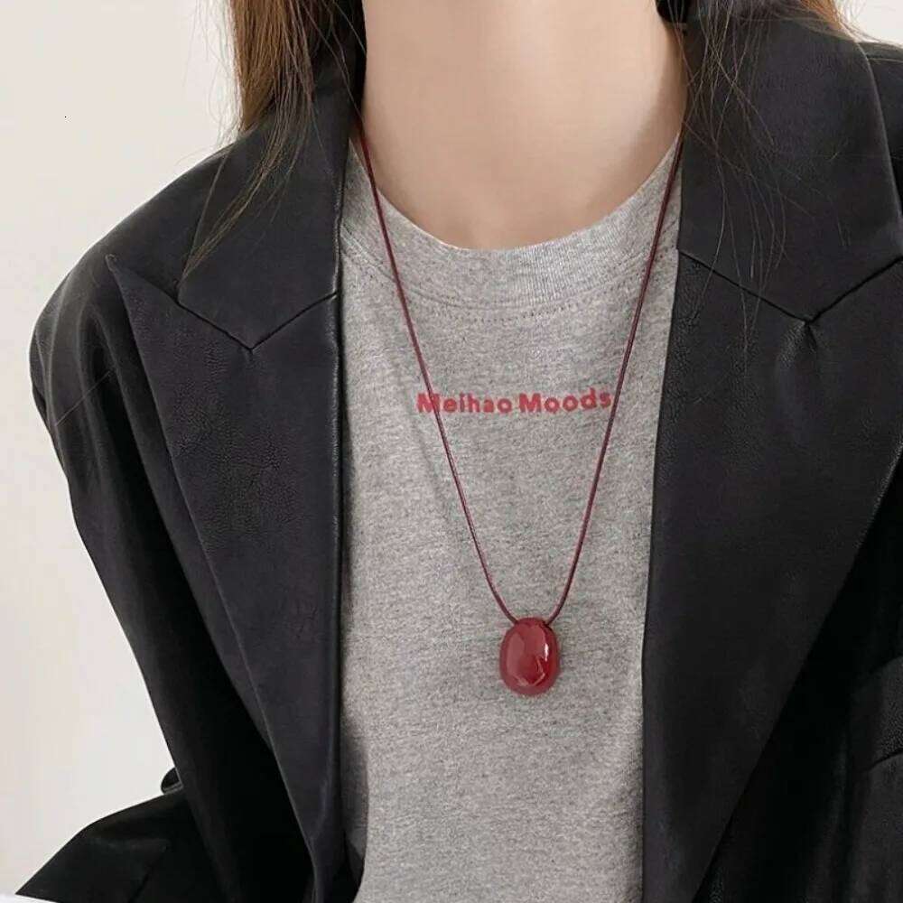 New Minimalist Metal Geometric Ball Long Pendant Necklace for Women Design Wax Rope Sweater Chain Trendy Jewelry Accessories H260312