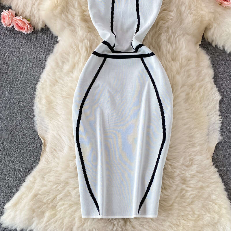 2026 Korean style high waisted A-line skirt elastic slim fit solid color tight fitting mid skirt for spring and summer fashion