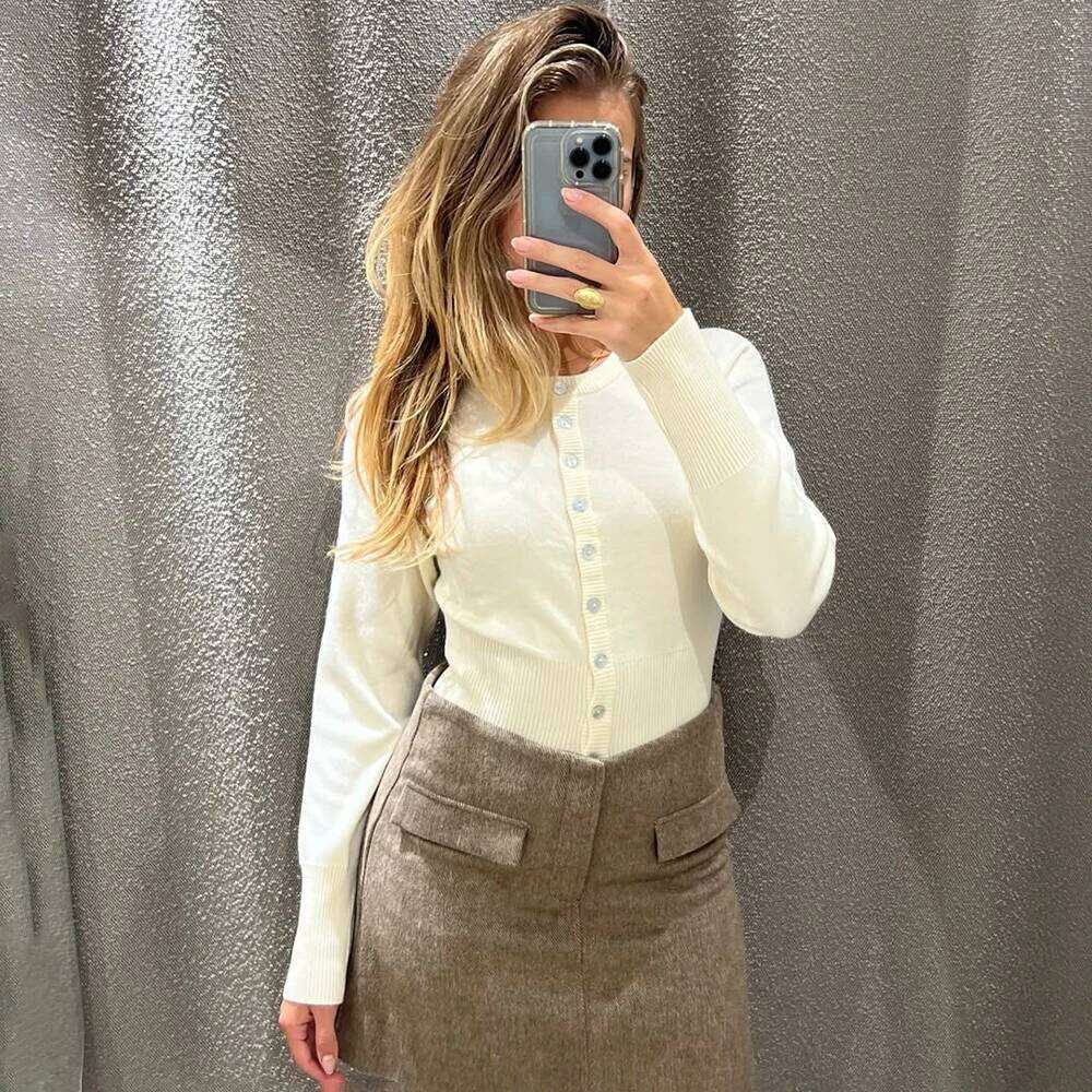 Tuularose Autumn Fashion Knitwear Female Ribbed Patchwork Slim Casual Cropped Inner Top Women Knit Cardigan Outwear Z260313