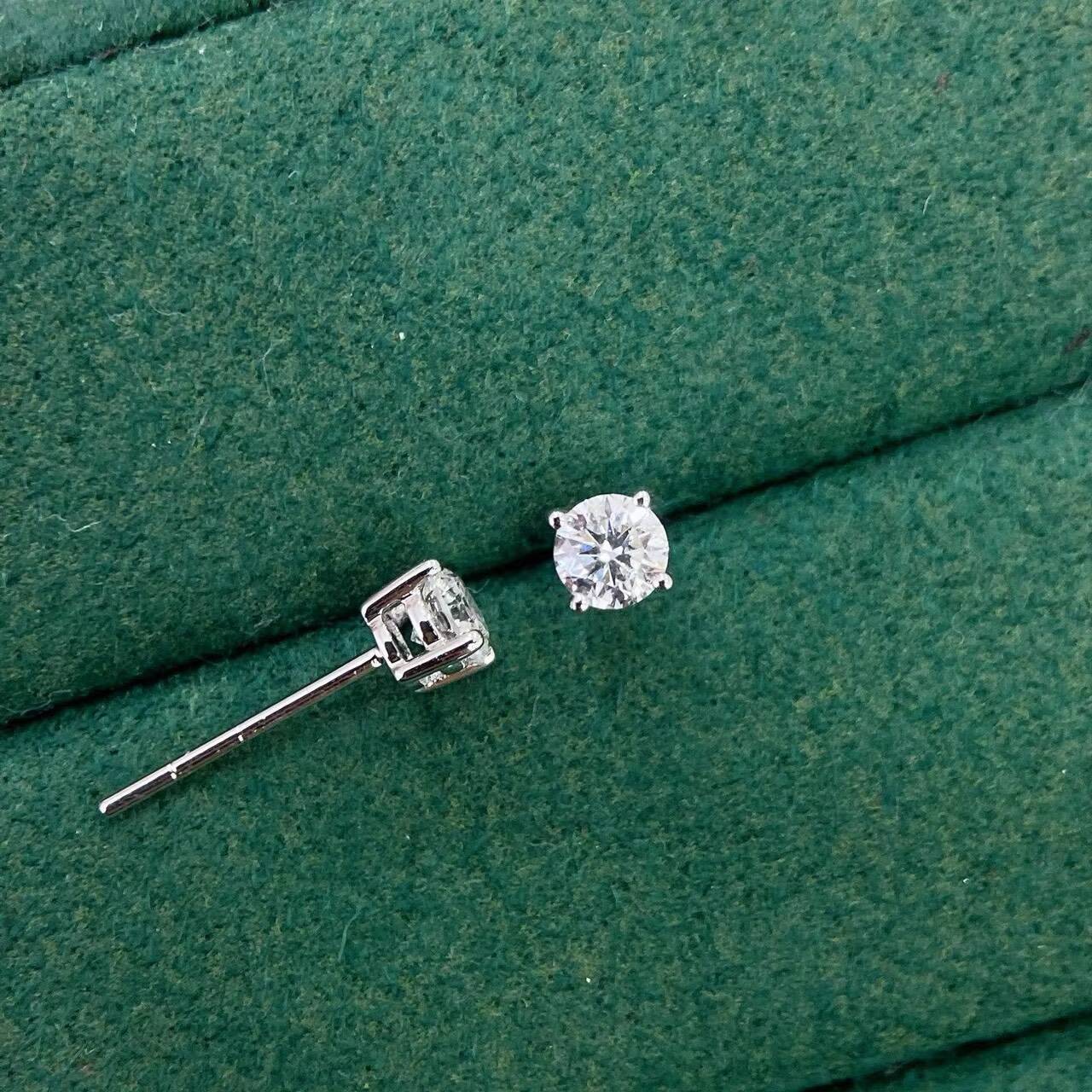 VOAINO Custom Round Cutting 14K 18K Gold VVS Lab Grown HPHT Diamond Earrings Fine Jewelry Ear Stud Gift for Girls