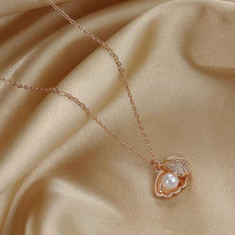 Design Sense Open Pearl Shell Pendant Stainless Steel Necklaces For Women Korean Fashion Sweet Sexy Wedding Jewelry Wholesale H260312