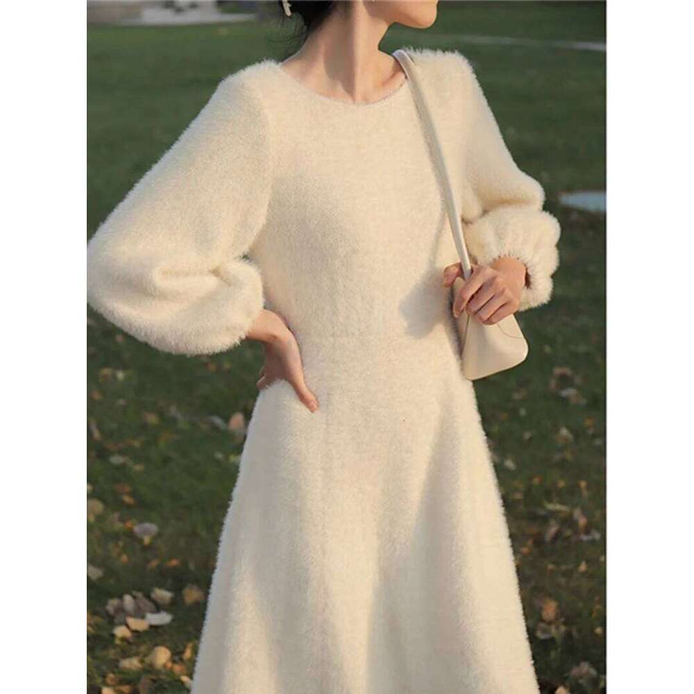 French Fairy Long Plush Gentle White Sweater Dress Women's Spring Autumn New Style Adding Velvet Thickening Dresses Z260313