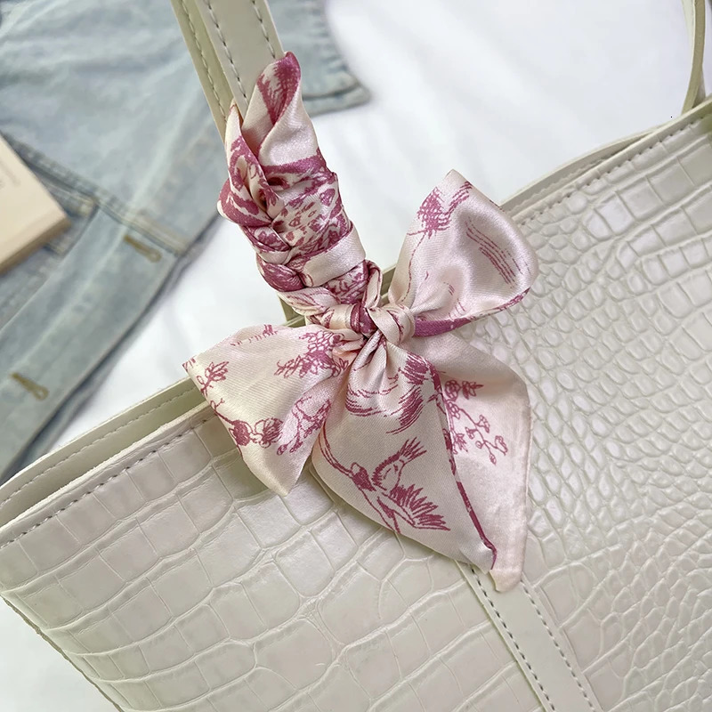 MOODS Crocodile Pattern Women Bag Big Capacity Shopping Shoulder Totes Pure Color Soft PU Leather 2025 Latest Handbag With Scarf 260303