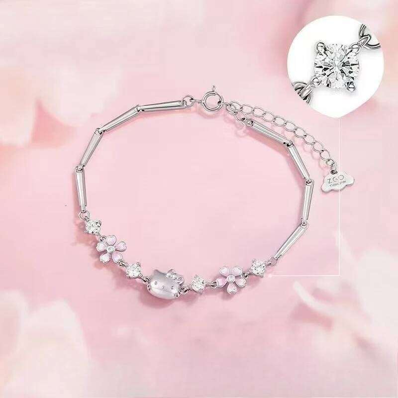 HelloKitty Korean version fashionable versatile peach blossom bracelet sweet girl heart light luxury cute birthday gift Z260313