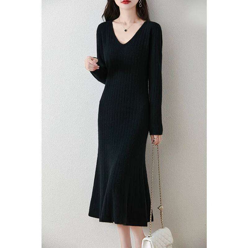 Autumn Winter Women's Long-sleeved 100% Merino Wool Soft Round Neck Cashmere Sweater Dress Temperament Fishtail Skirt Z260314