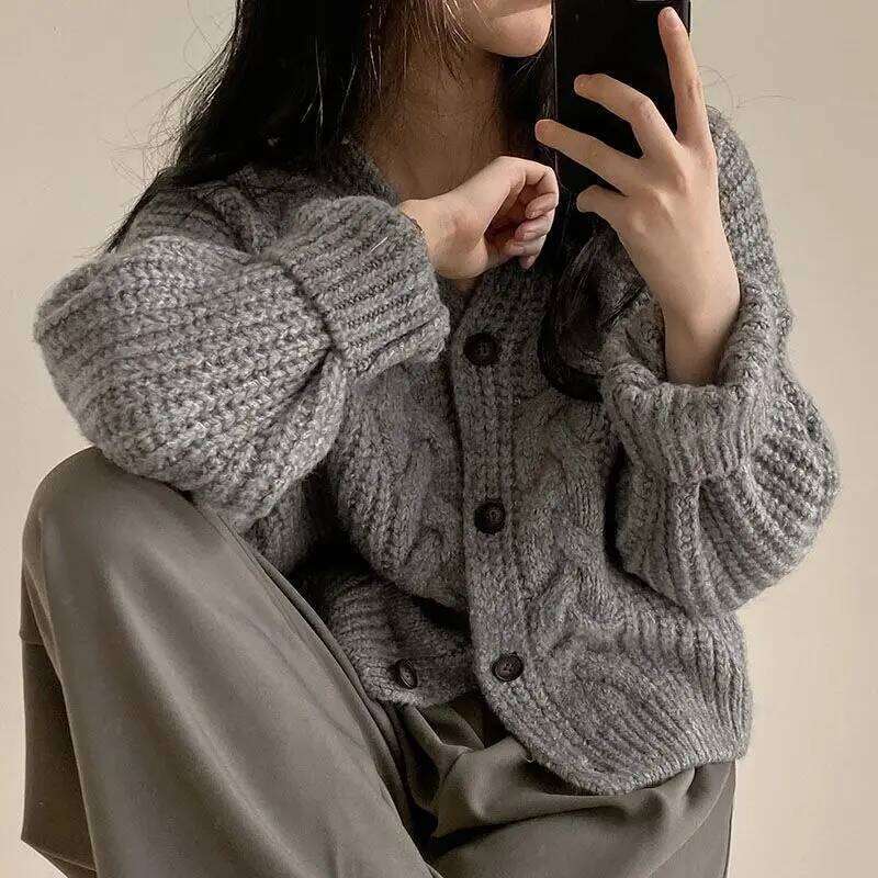 Korean Women Cardigan Sweaters Autumn Winter Fashion Female Long Sleeve V-neck Loose Knitted Shirt Jackets Casual Sweater Coats Z260313