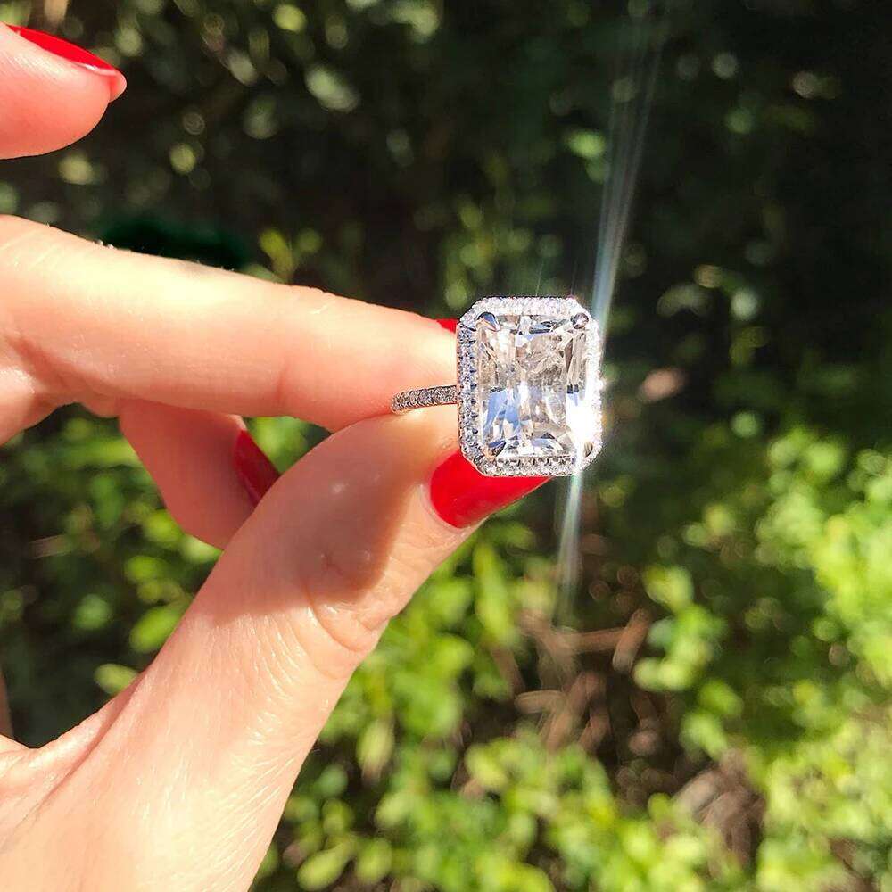 Huitan Gorgeous Bridal Wedding Rings Crystal Square AAA Cubic Zirconia Elegant Accessories High Quality Statement Ring for Women H260312