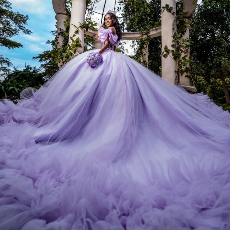 Lavender Shiny Ball Gown Quinceanera Dresses 2026 Applique Lace Beading Crystal Tiered Tull Off Shoulder Sweet 16 Dress Years Vestidos 15 De XV Anos