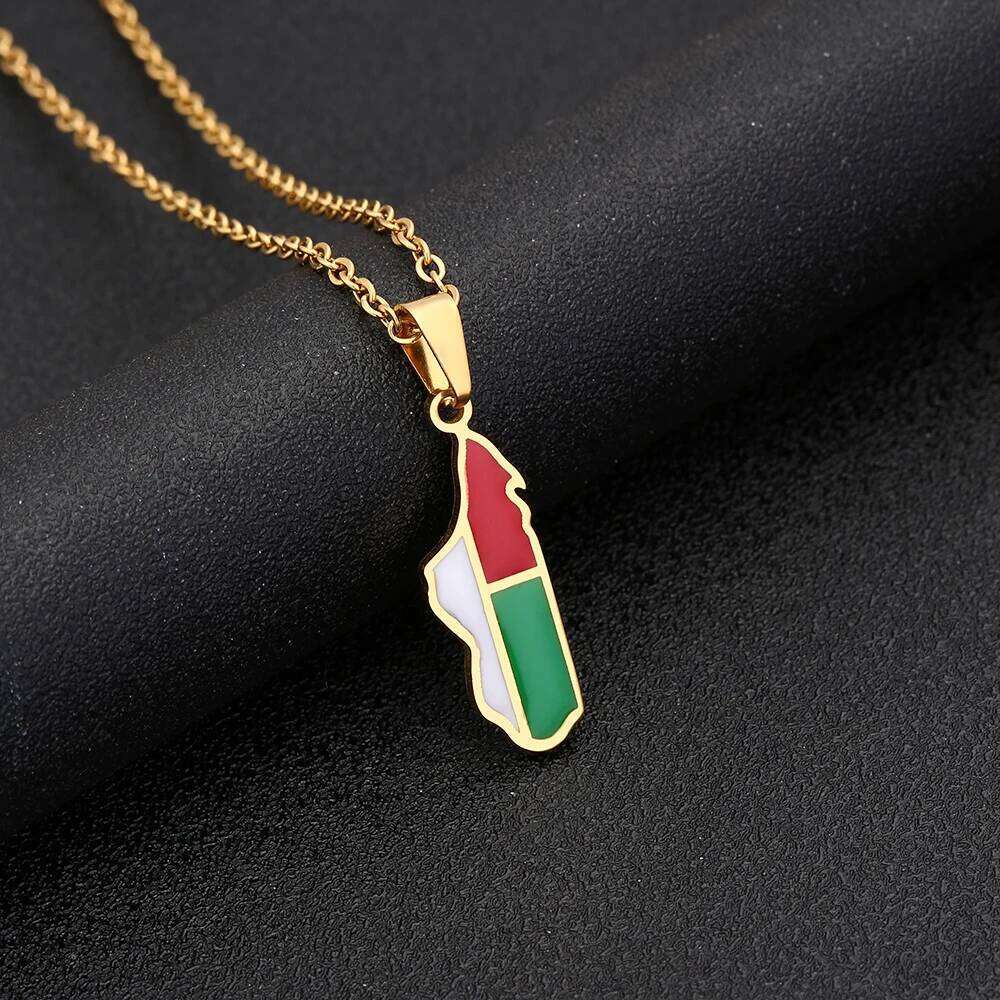 Africa Madagascar Map Flag Pendant Necklace Stainless Steel For Women Men Gold Silver Color Charm Fashion Choker Jewelry Gift H260312