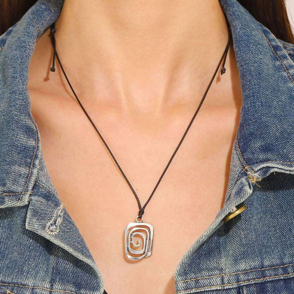 Vintage Fashion Spiral Vortex Pendant Couple For Women Men Gothic Punk Geometric Black Rope Necklace Male Charm Gift H260312