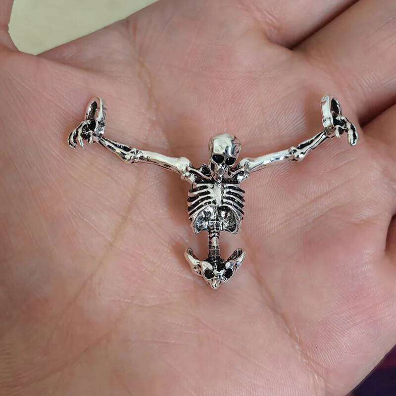 Creative Crucifixion Skull Pendant Men Necklace Punk HipHop Silver Color Half Body Skeleton Hanging Party Jewelry Gift Wholesale H260312