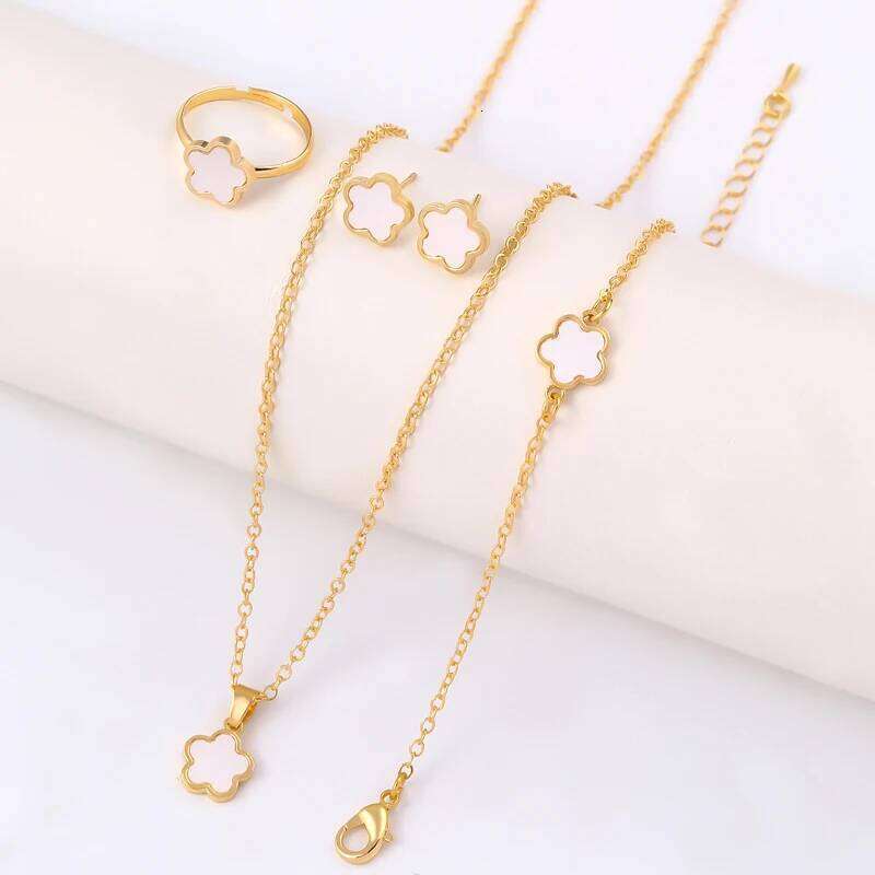 Cr Five-Piece Jewelry Black Gold Light Necklace, Earrings, , Ring Set, Fashionable and Elegant Women's Jewelry, Popular Accessories H260312