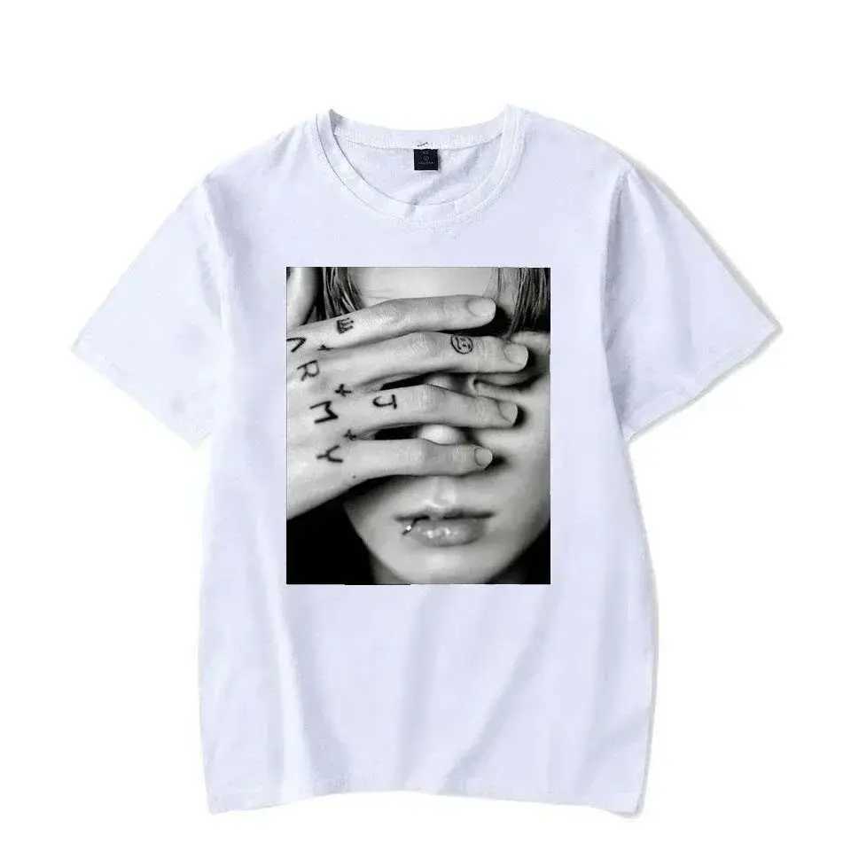 Gothic T-Shirt Kpop Aesthetic Goth Fashion Streetwear Tops Vintage T-Shirt Jungkook Graphic T-Shirt Oversized Tops Tees Unisex D260313