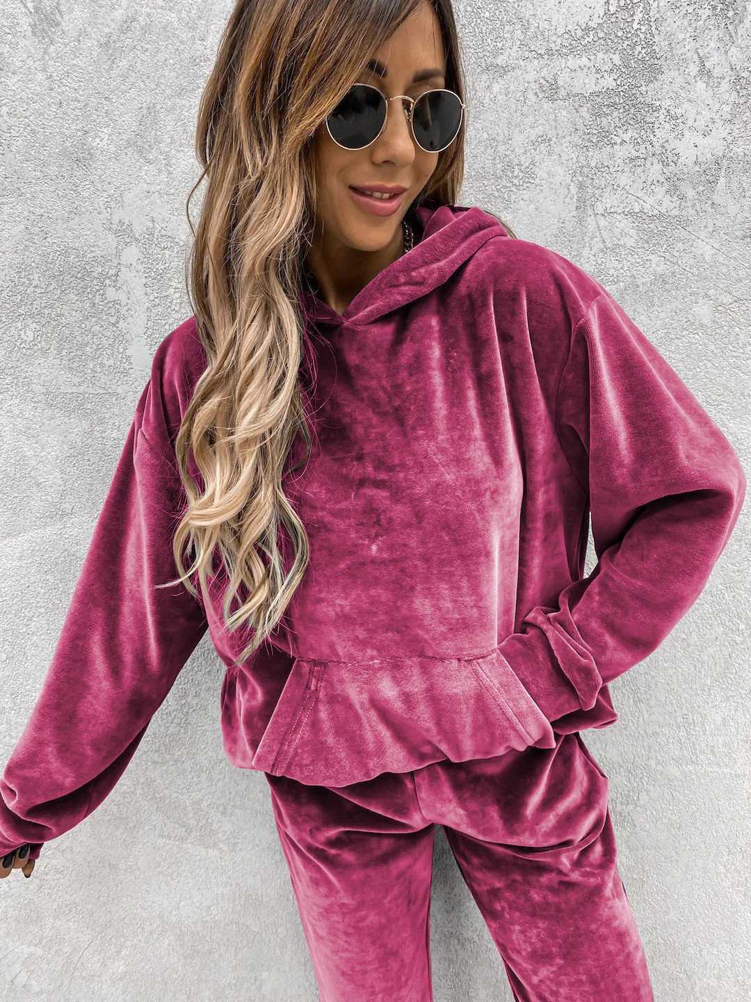 New casual womens suit solid color hooded sweatpants fall 2 piece set comfortable suede womens clothing corset trousers sets M260313