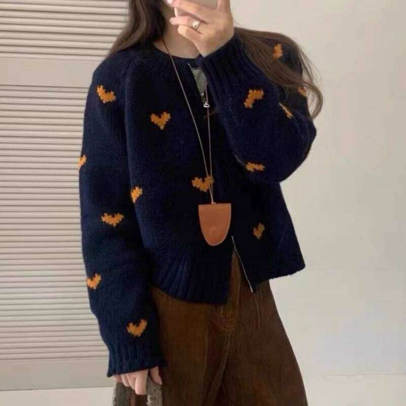 Chic Heart Jacquard Casual O Neck Zipper Long Sleeve Women's Knitted Cardigan Spring and Autumn Sweet Versatile Sweater Coat New Z260313