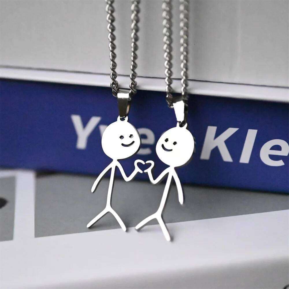 2025 Funny Middle Finger Stickman Necklace For Women Men Trend Titanium Steel Heart Pendant Chain Jewelry Couple Party Gift H260312