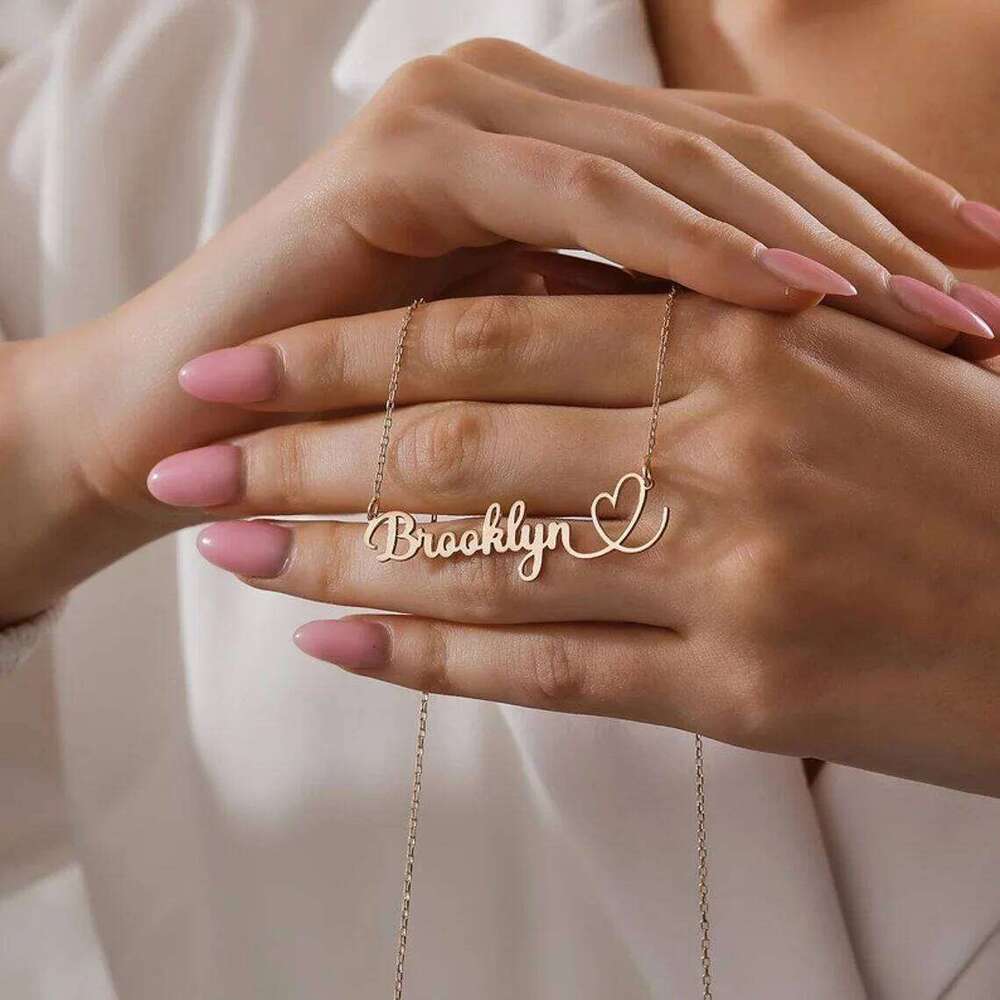 Custom Necklaces For Women Personalized Name Necklace With Heart Butterfly Choker Stainlesss Steel Wedding Jewelry Gift Bff H260312